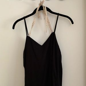 Ribbon tie string comisole